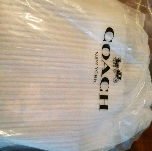 Meet your Posher, Silva - Picture 1 of 1